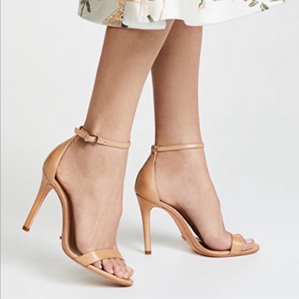 SCHUTZ SHOES HEELS SANDALS PATENT LEATHER ANKLE STRAP OPEN TOE NEUTRAL NUDE 7